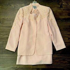 John Meyer Collection pink skirt suit Set 8P button jacket with Embellishment